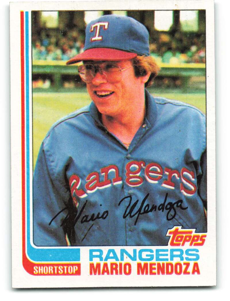 1982 Topps #212 Mario Mendoza Texas Rangers