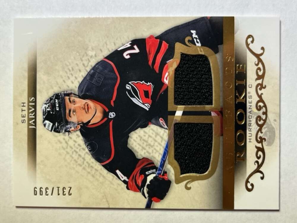 2021-22 Upper Deck Artifacts Roman Numeral Rookies Material Gold